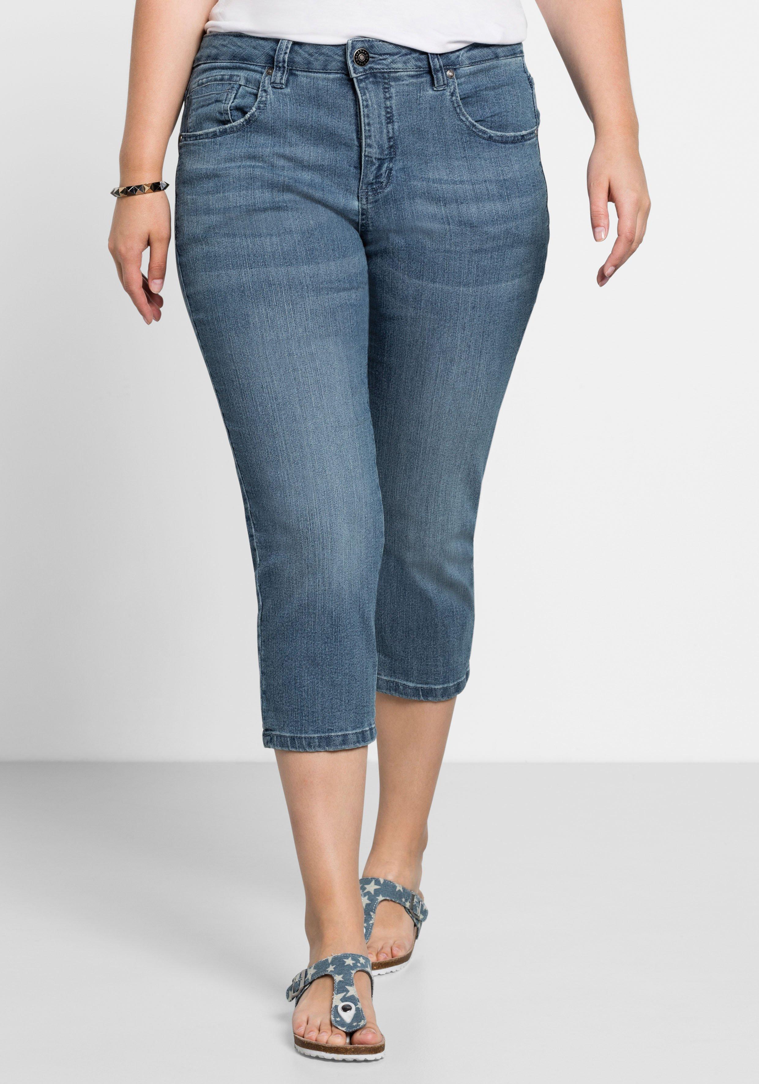 sheego Caprijeans mit Used-Effekten - light blue Denim sheego