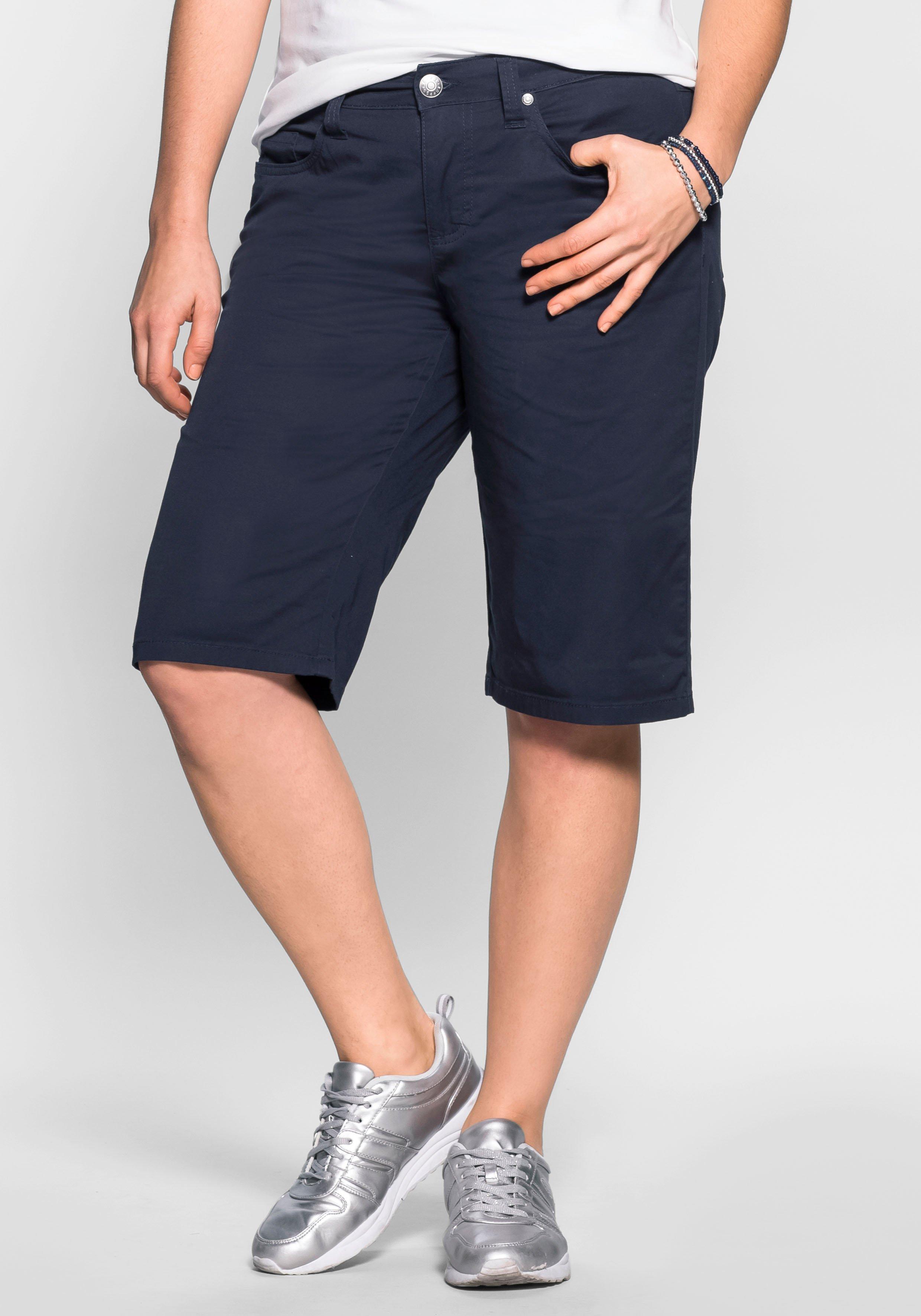 sheego Bermudas in 5-Pocket-Form, aus Baumwoll-Twill - marine sheego