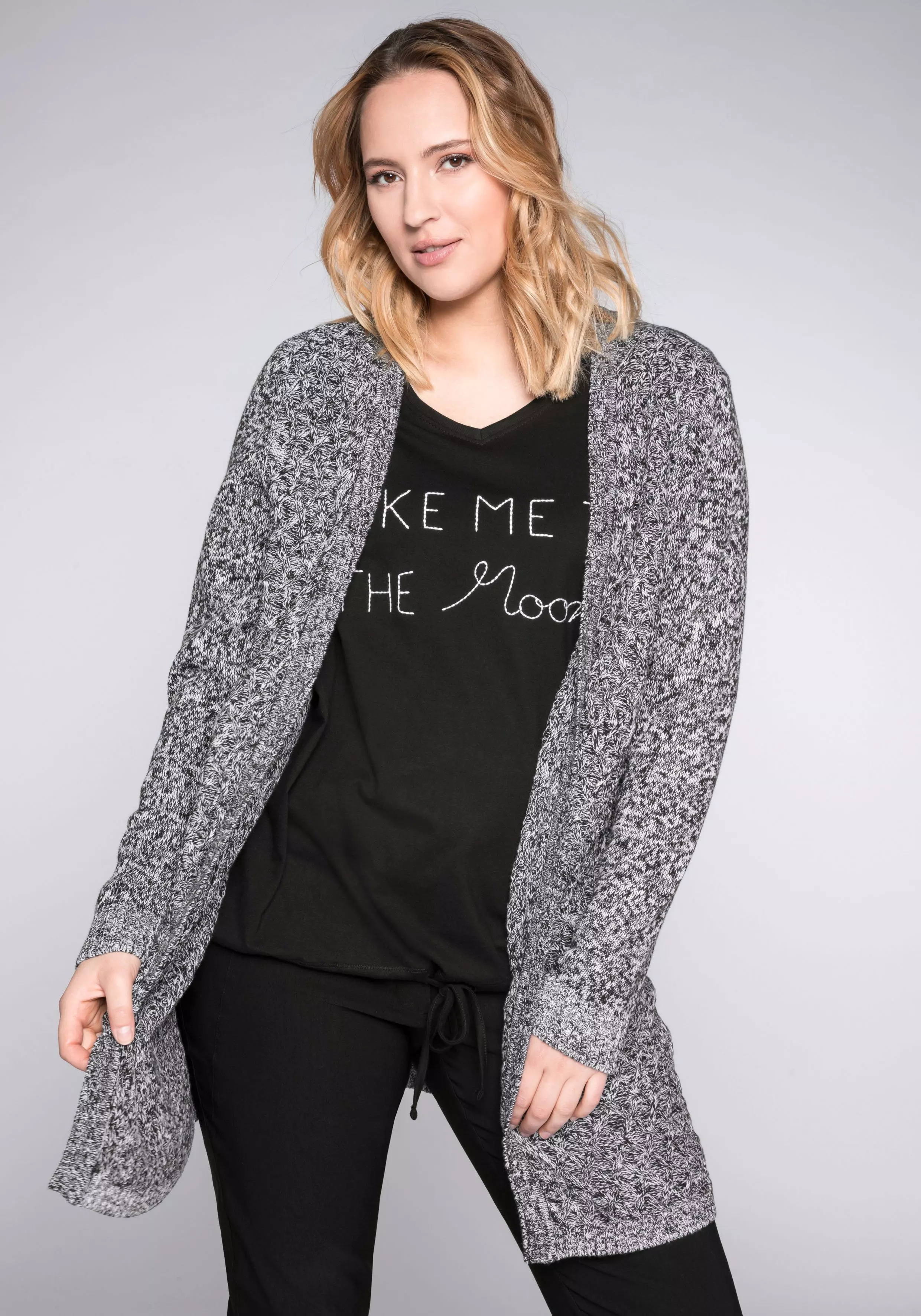 Damenmode 42 Neu Sheego Damen Long Cardigan Oberteil Strick Jacke Schwarz Weiss Grosse 40 Kleidung Accessoires Expertdigital Net