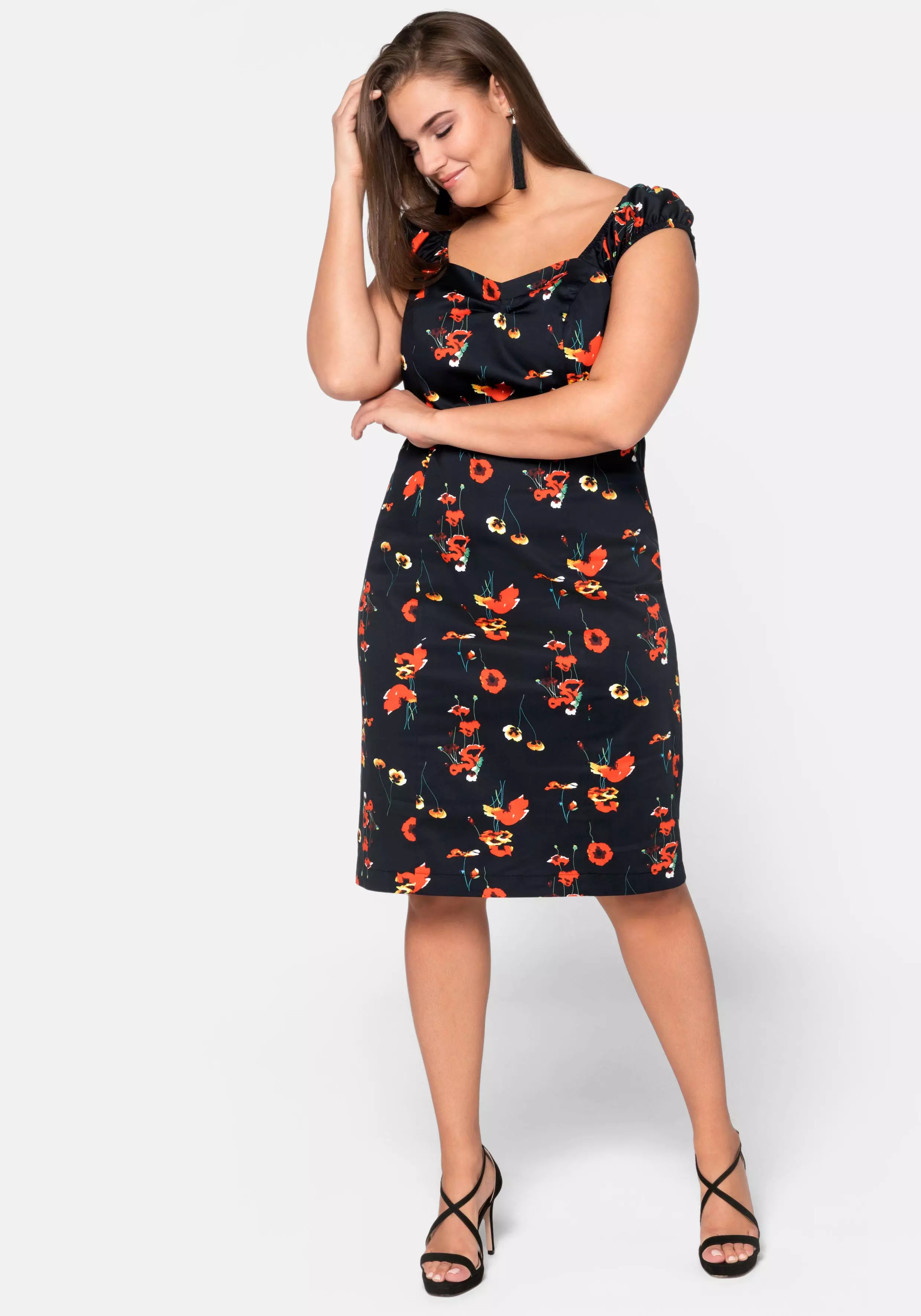 Sommerkleider Grosse Grossen Sheego Plus Size Mode