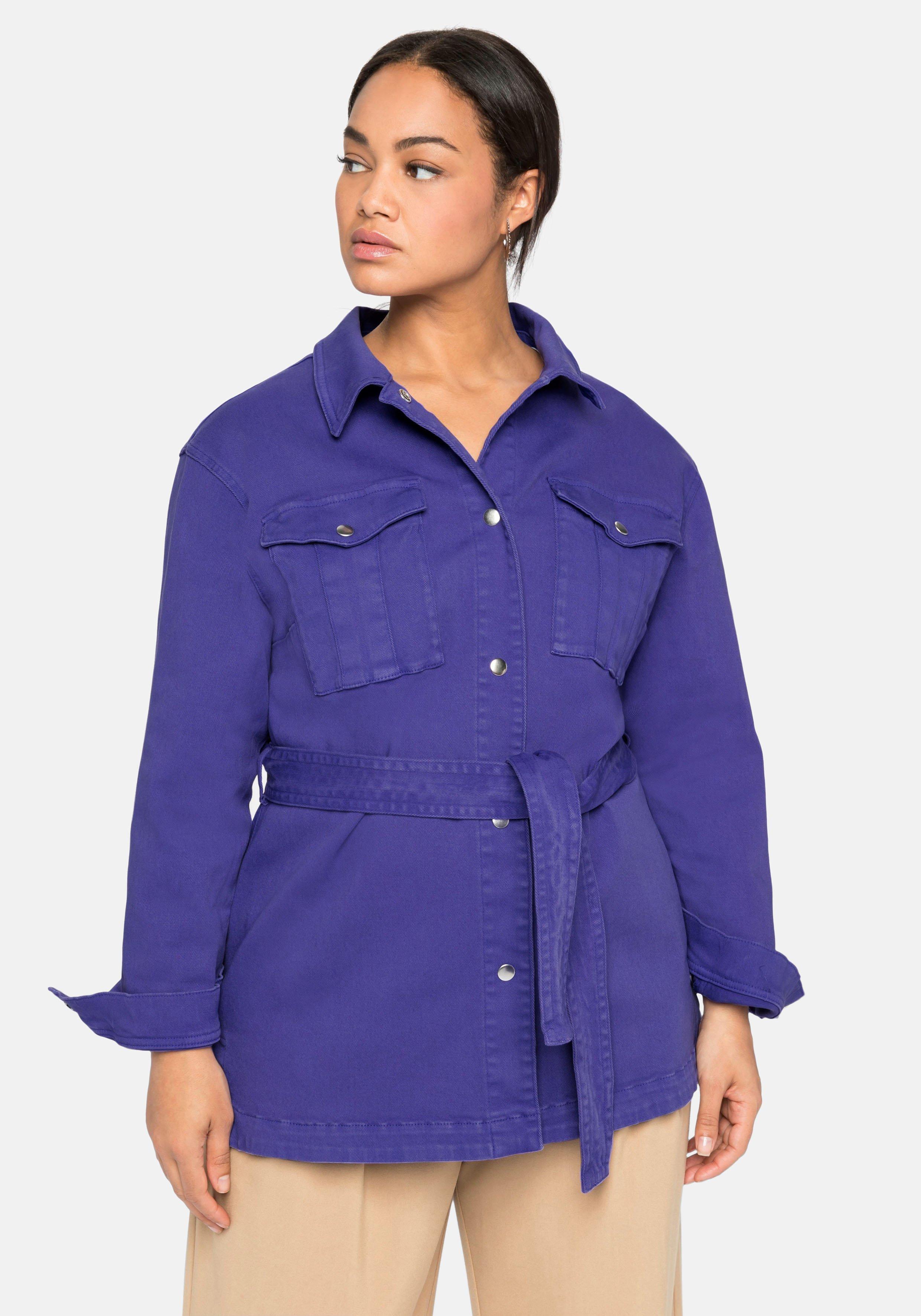 Jeansjacke im Hemdblusen-Stil, mit Bindegürtel - violett | sheego