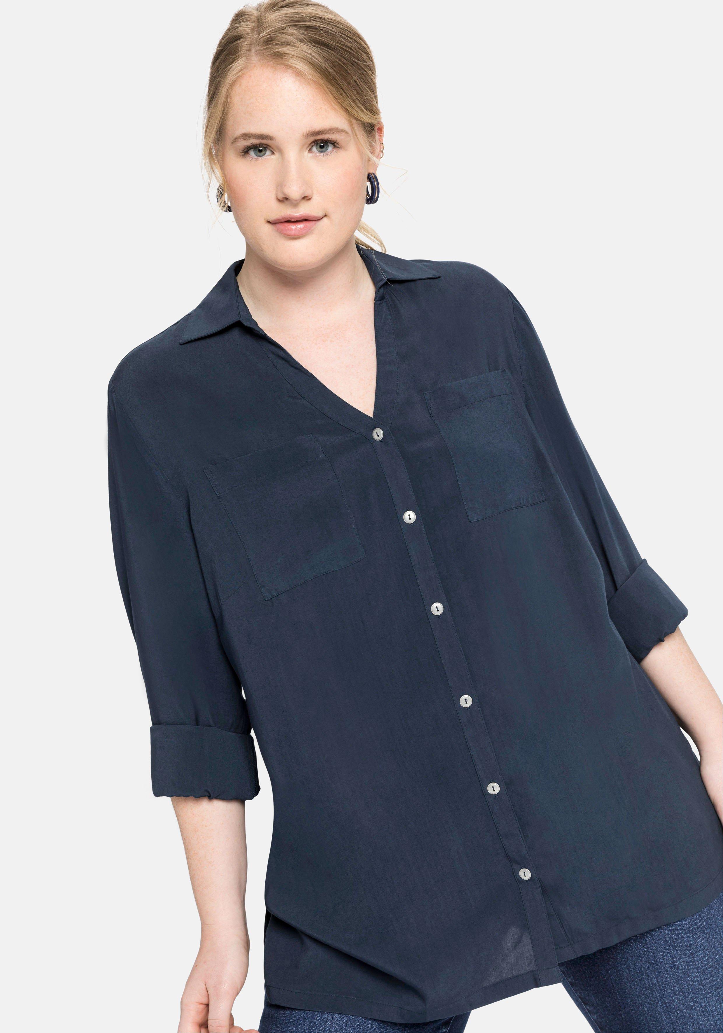 Bluse mit V-Ausschnitt und Brusttaschen - nachtblau | sheego