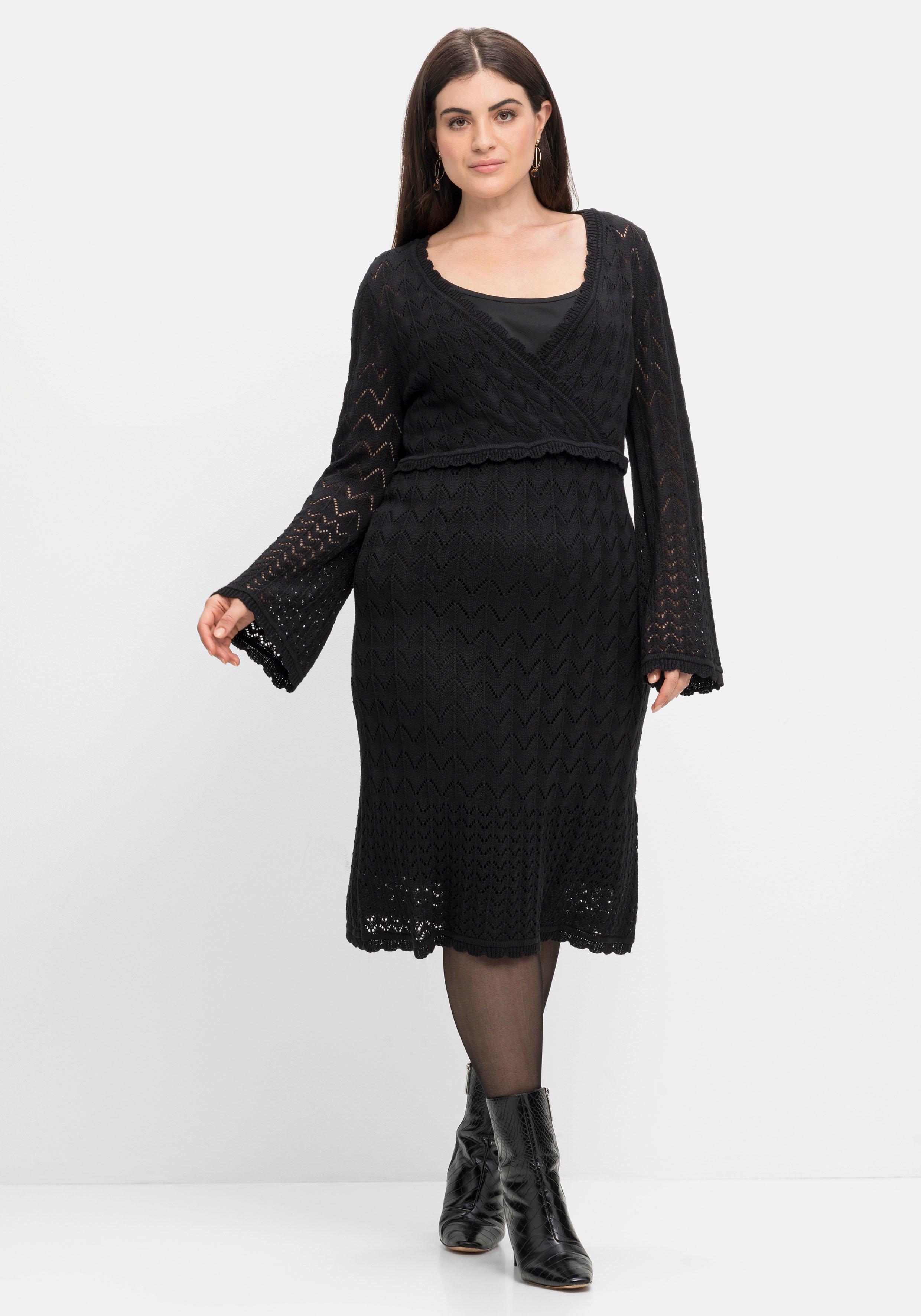 Strickkleid im Ajourmuster und in Wickeloptik - schwarz | sheego