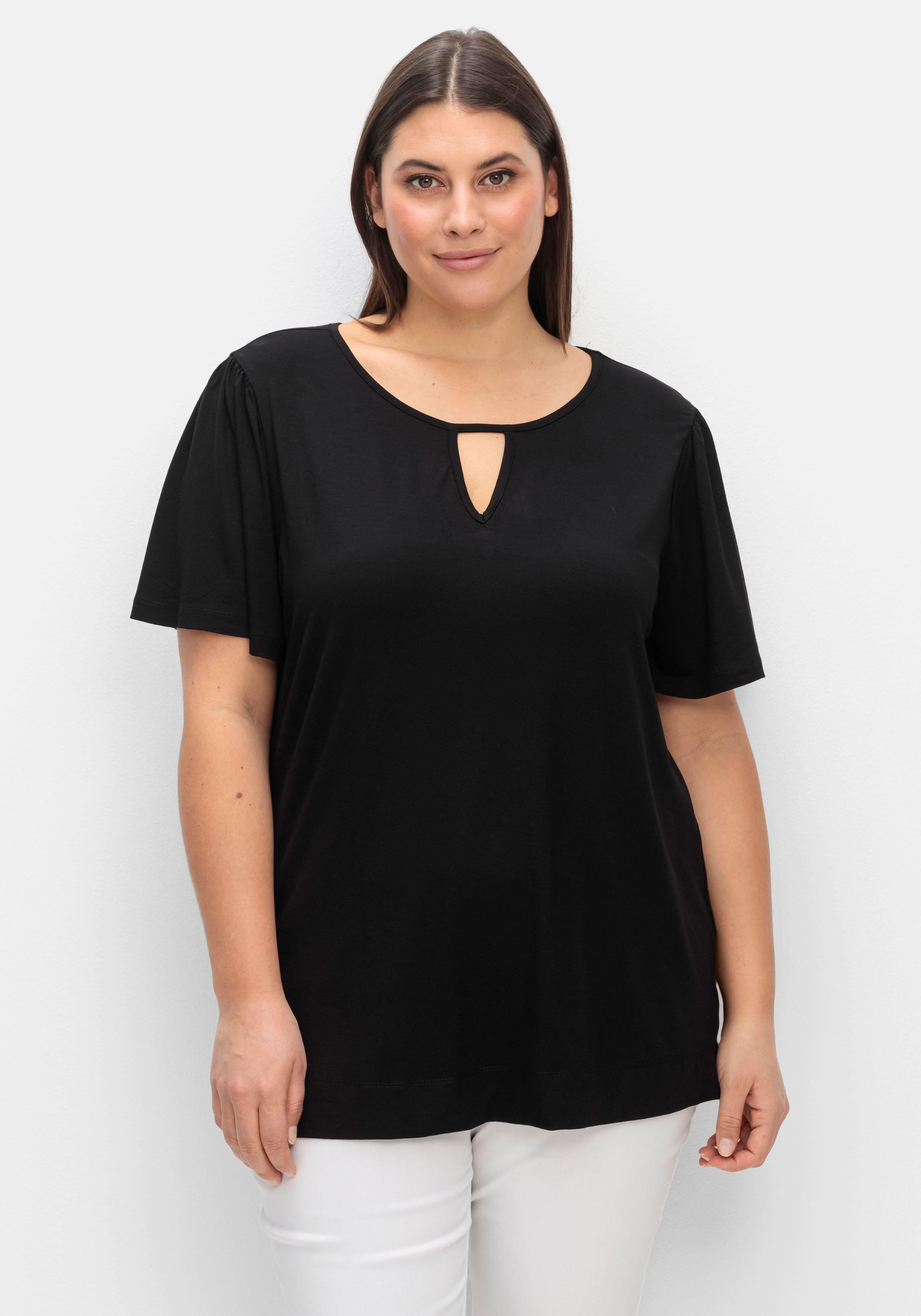 sheego Shirt mit Cut-out am Ausschnitt und Flügelärmeln - schwarz sheego