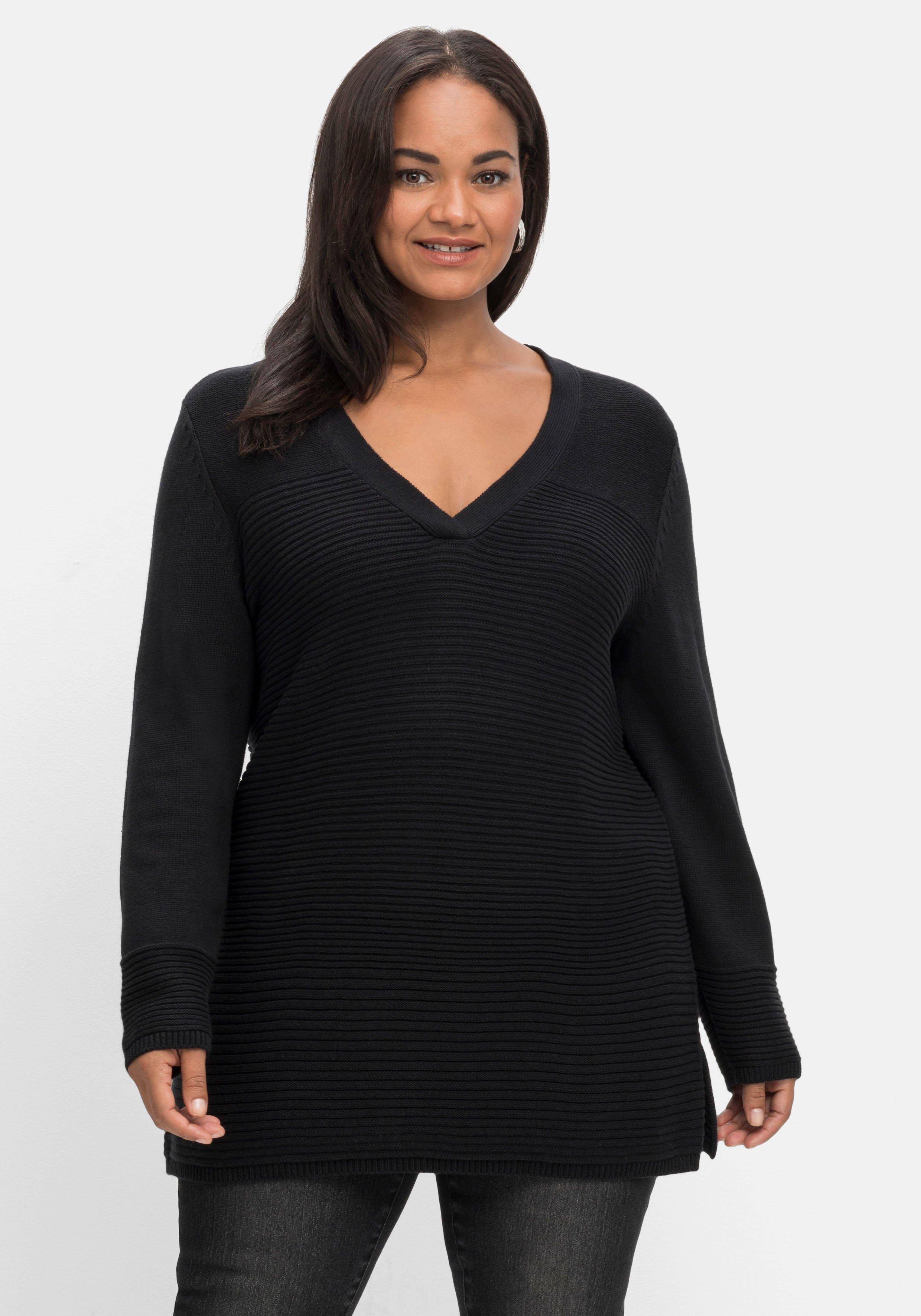 Pullover im Strukturmix, mit tiefem V-Ausschnitt - schwarz | sheego | T-Shirts