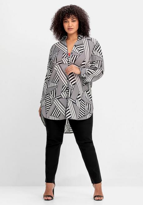 Lange Hemdbluse mit grafischem Muster - schwarz-weiß gemustert - 40