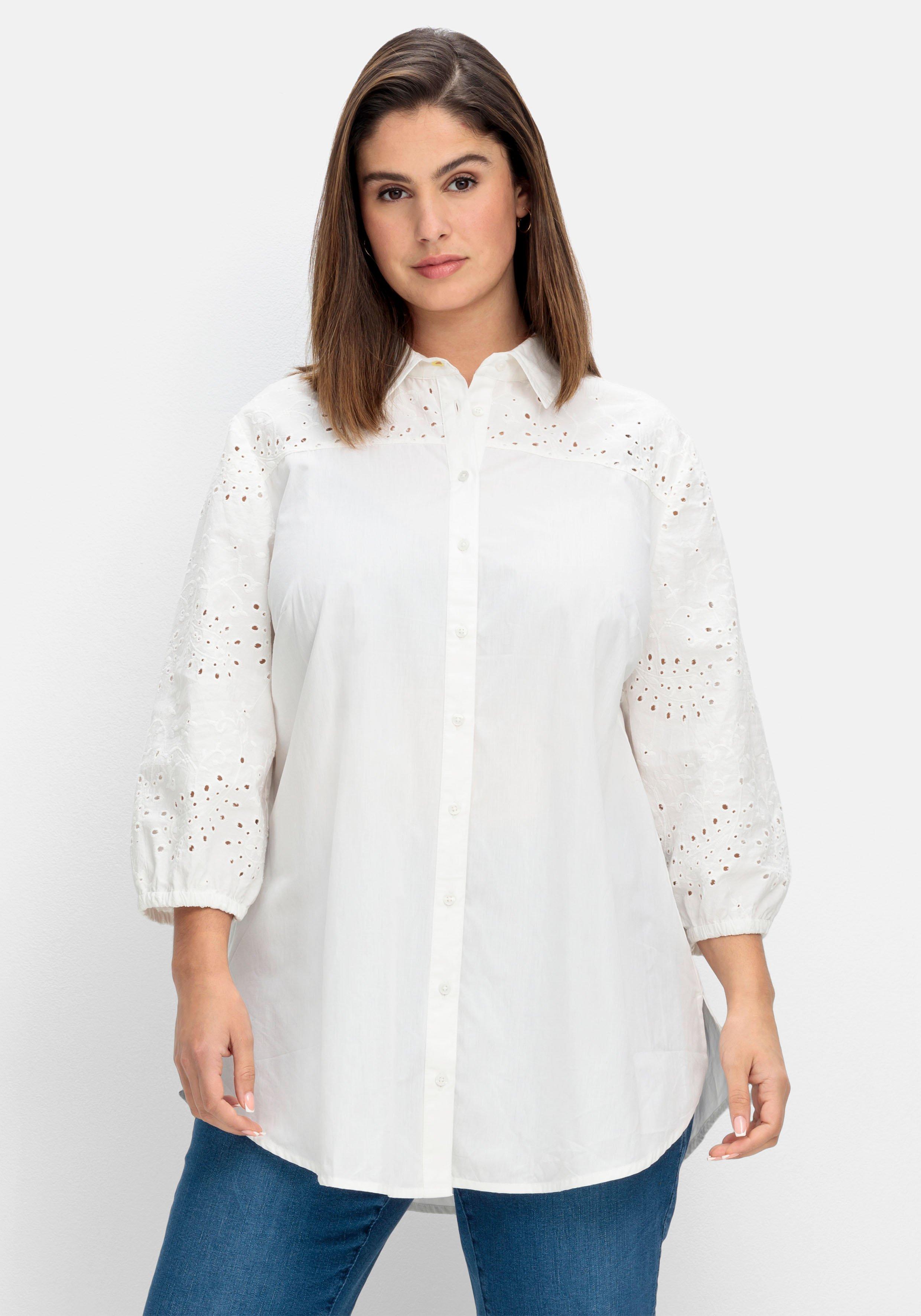 sheego Longbluse mit Lochstickerei, gerundeter Saum - weiß sheego