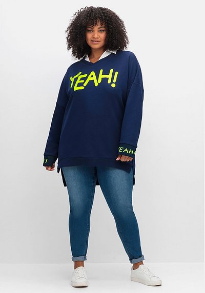 Oversize-Sweatshirt mit Statement-Frontdruck - dunkelblau bedruckt | sheego | Zip Hoodies