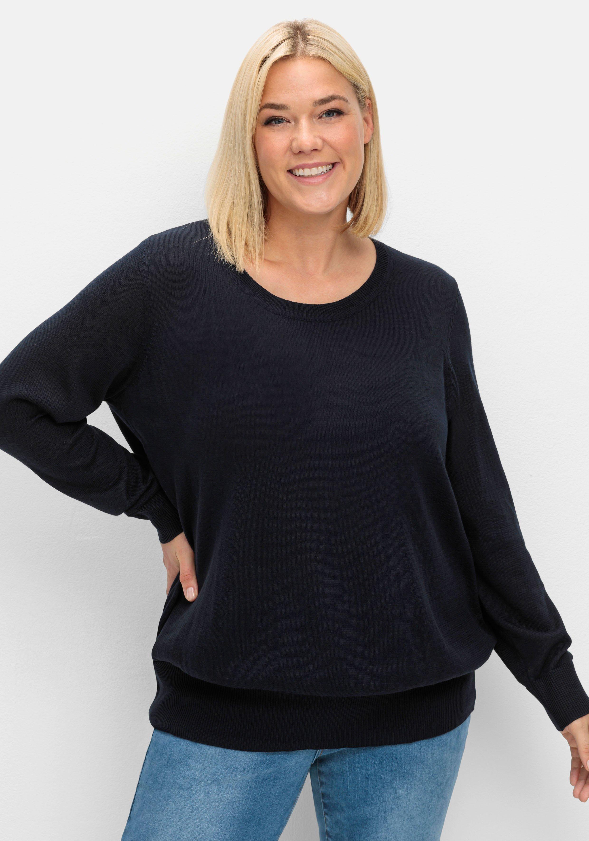 sheego Pullover aus leichtem Strick, mit Rundhalsausschnitt - tiefblau sheego