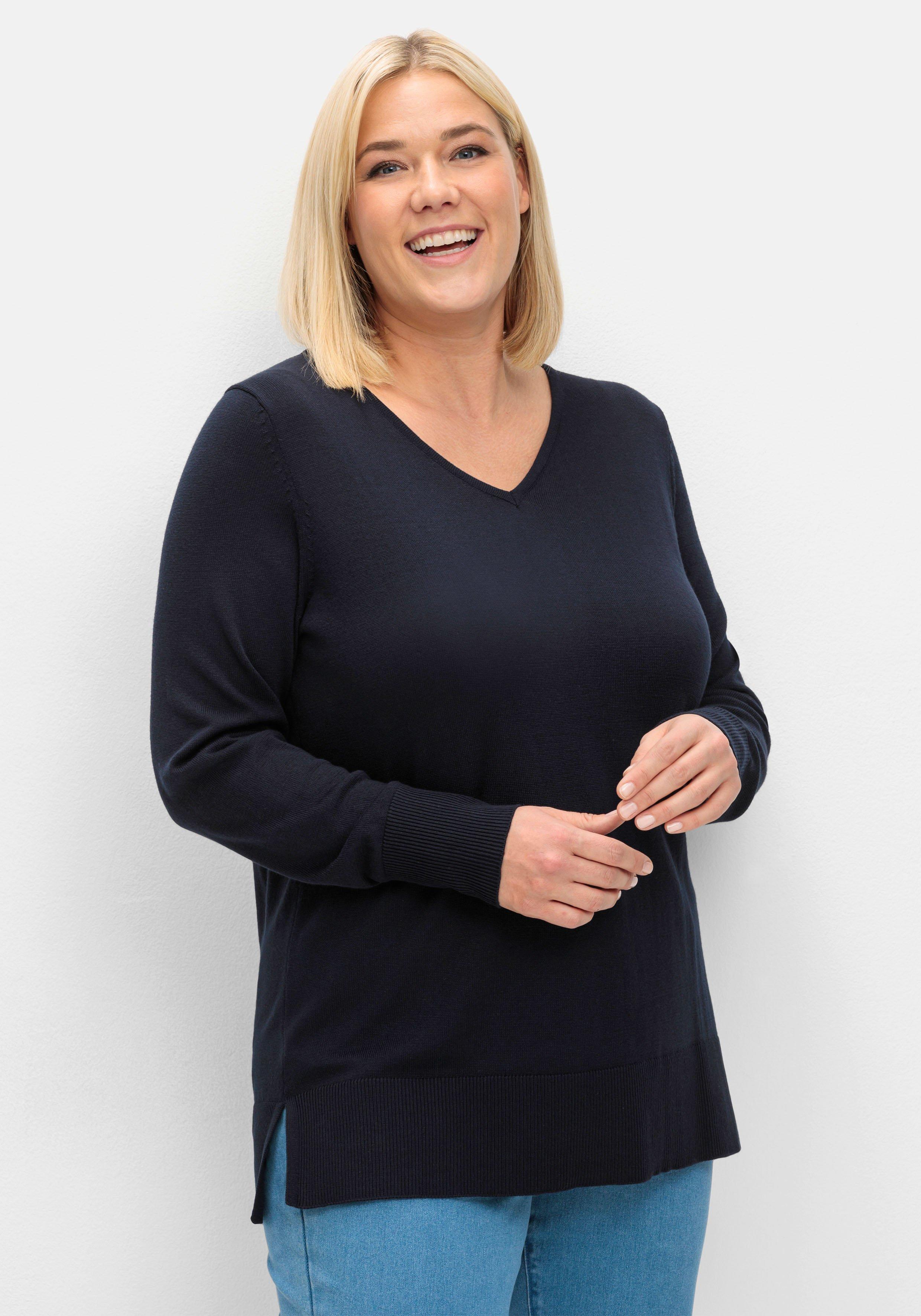 sheego Pullover aus leichtem Strick, mit V-Ausschnitt - tiefblau sheego