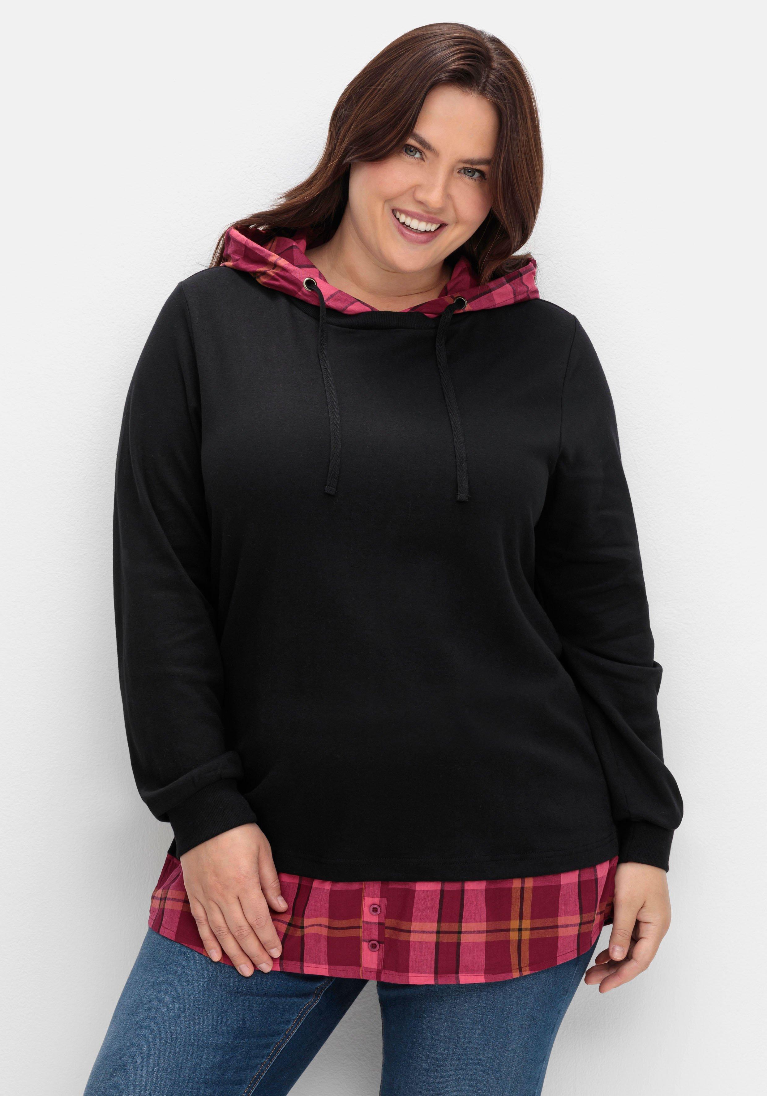 sheego Sweatshirt mit Kapuze, in 2-in-1-Optik - schwarz sheego