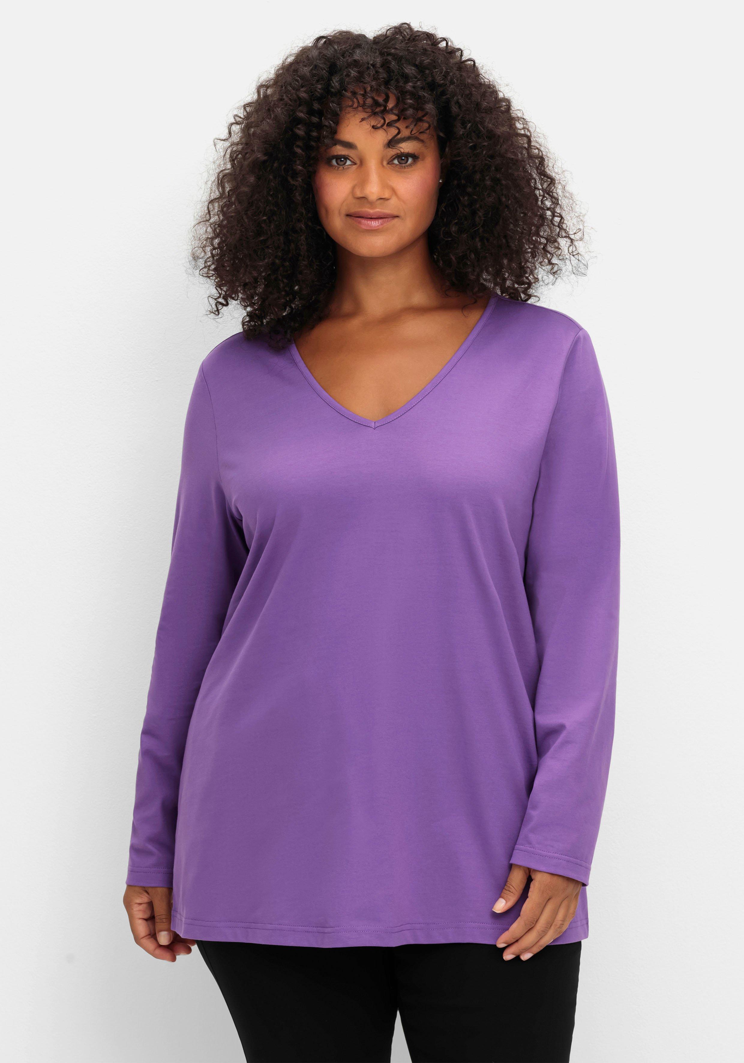 sheego Langarmshirt mit V-Ausschnitt und leichter A-Linie - lila sheego