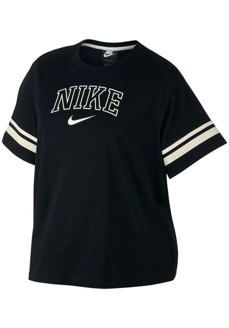 Nike Sportswear T-Shirt »WOMEN NIKE SPORTSWEAR TOP SHORTSLEEVE VERSITY PLUS SIZE« - schwarz - XL